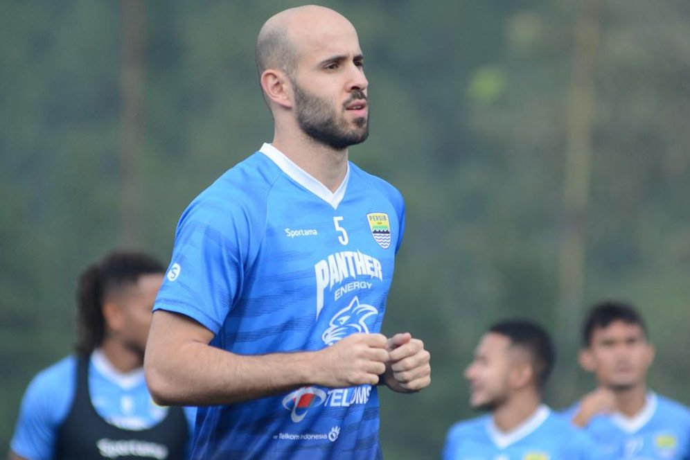 Pemain-pemain Asing Asia yang Pernah Singgah di Persib Bandung