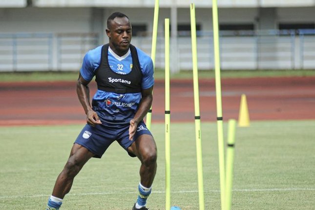 2 Pemain Bertahan di Persib