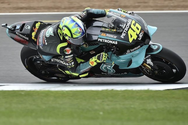 Tak Pernah Hilang Semangat Dukung Valentino Rossi Tak Pernah Hilang Semangat Dukung Valentino Rossi