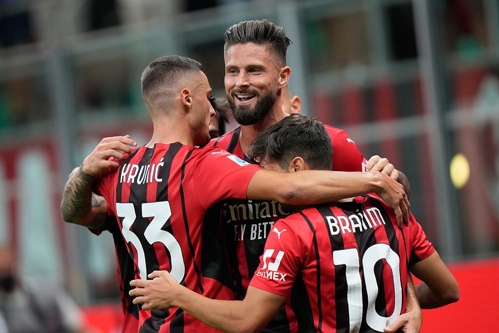 Kiprah 7 Amunisi Baru AC Milan Musim 2021-22: Yang Gacor Ada, yang Apes Juga Ada Kiprah 7 Amunisi Baru AC Milan Musim 2021-22: Yang Gacor Ada, yang Apes Juga Ada