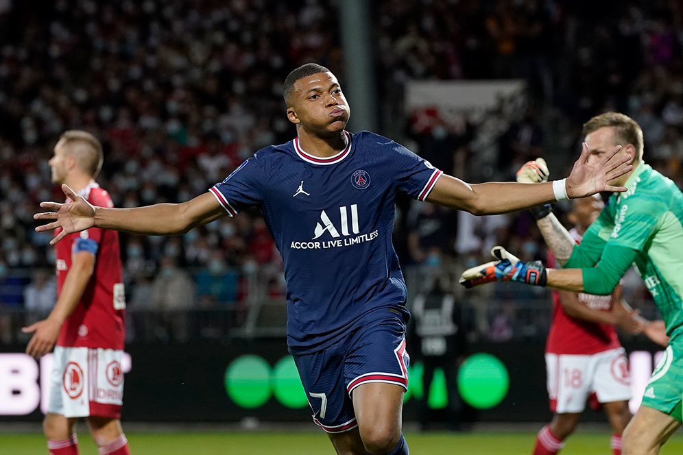 Real Madrid Layangkan Tawaran Baru untuk Rekrut Kylian Mbappe, Bagaimana Respons PSG? Real Madrid Layangkan Tawaran Baru untuk Rekrut Kylian Mbappe, Bagaimana Respons PSG?