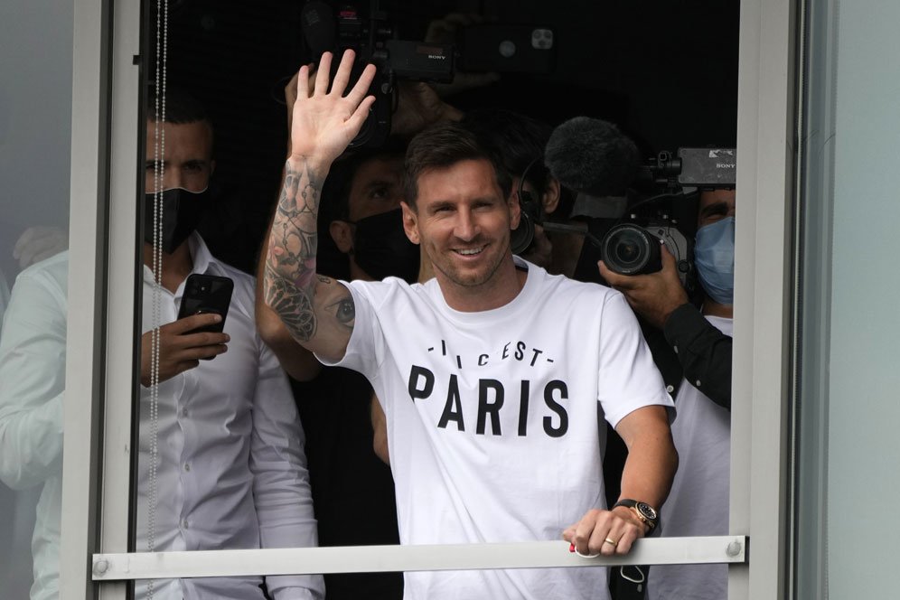 Detail Gaji Lionel Messi di PSG: Rp18 Ribu per Detik! Detail Gaji Lionel Messi di PSG: Rp18 Ribu per Detik!