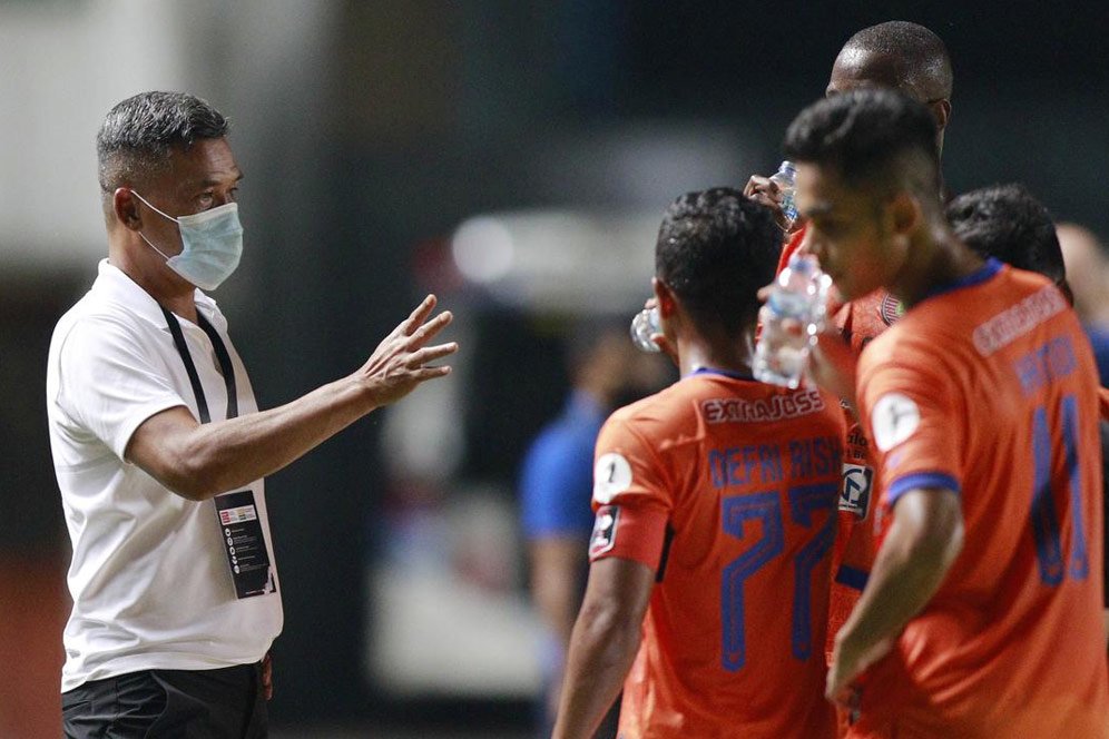 Malut United: Tim Termewah dalam Sejarah Karier 20 Tahun Kepelatihan Hendri Susilo Malut United: Tim Termewah dalam Sejarah Karier 20 Tahun Kepelatihan Hendri Susilo