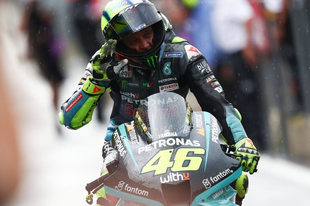 Fan Club Valentino Rossi Siapkan Perpisahan Meriah di MotoGP Misano dan Valencia Fan Club Valentino Rossi Siapkan Perpisahan Meriah di MotoGP Misano dan Valencia
