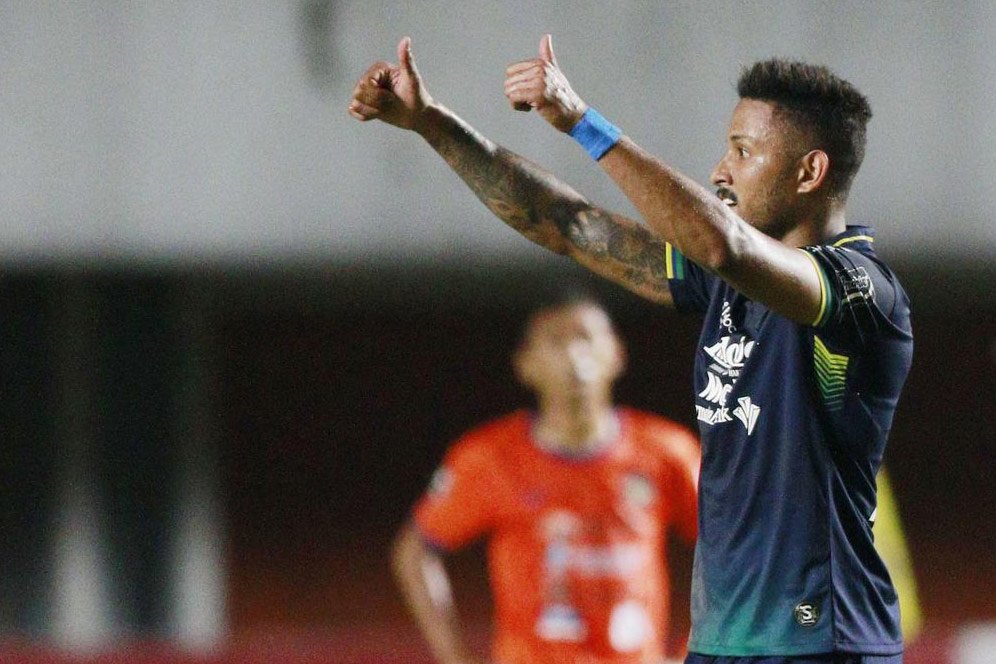 Bomber Asing Persib Berharap Liga 1 Musim Ini Benar-benar Kick Off Pada 20 Agustus Bomber Asing Persib Berharap Liga 1 Musim Ini Benar-benar Kick Off Pada 20 Agustus