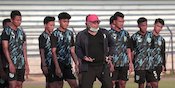 Lima Pemain Persela Jalani Vaksinasi Tahap Dua di Cikarang Lima Pemain Persela Jalani Vaksinasi Tahap Dua di Cikarang