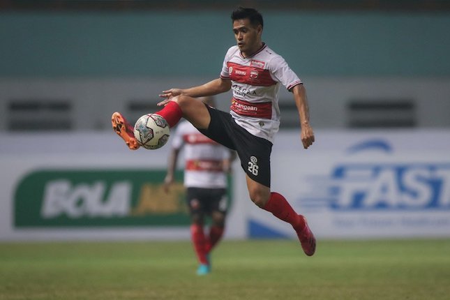 Madura United (3 kali) Madura United (3 kali)