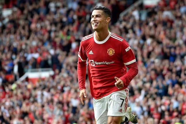 Real Madrid dan Manchester United (2 Pemain) Real Madrid dan Manchester United (2 Pemain)