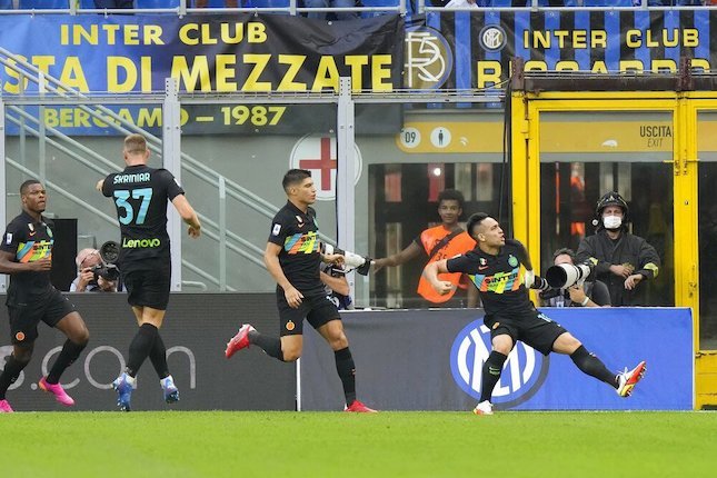 Inter Belum Terkalahkan Inter Belum Terkalahkan