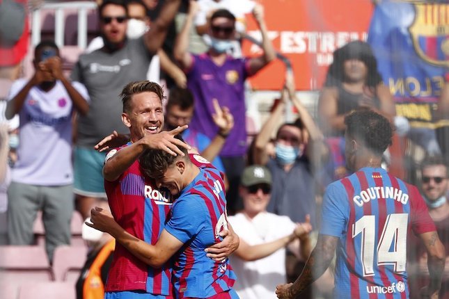 De Jong Buka Rekening Gol di Barcelona