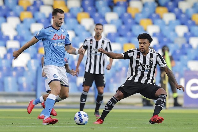 Napoli Mendikte Permainan