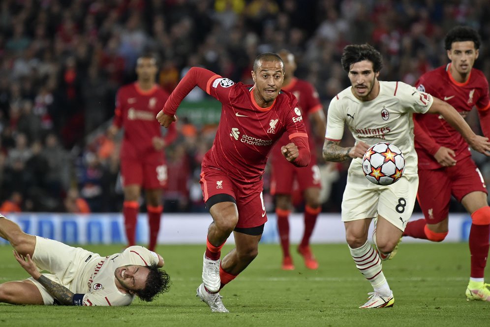Seberapa Parah Cedera Thiago Alcantara?