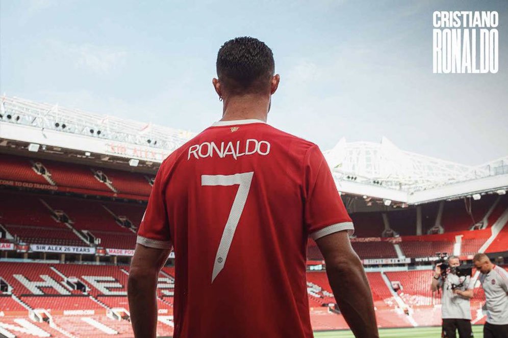 Super Cuan! Jersey Ronaldo Dua Kali Lipat Lebih Laku Daripada Messi, Sudah Bisa Lunasi Mahar ke Juve Super Cuan! Jersey Ronaldo Dua Kali Lipat Lebih Laku Daripada Messi, Sudah Bisa Lunasi Mahar ke Juve