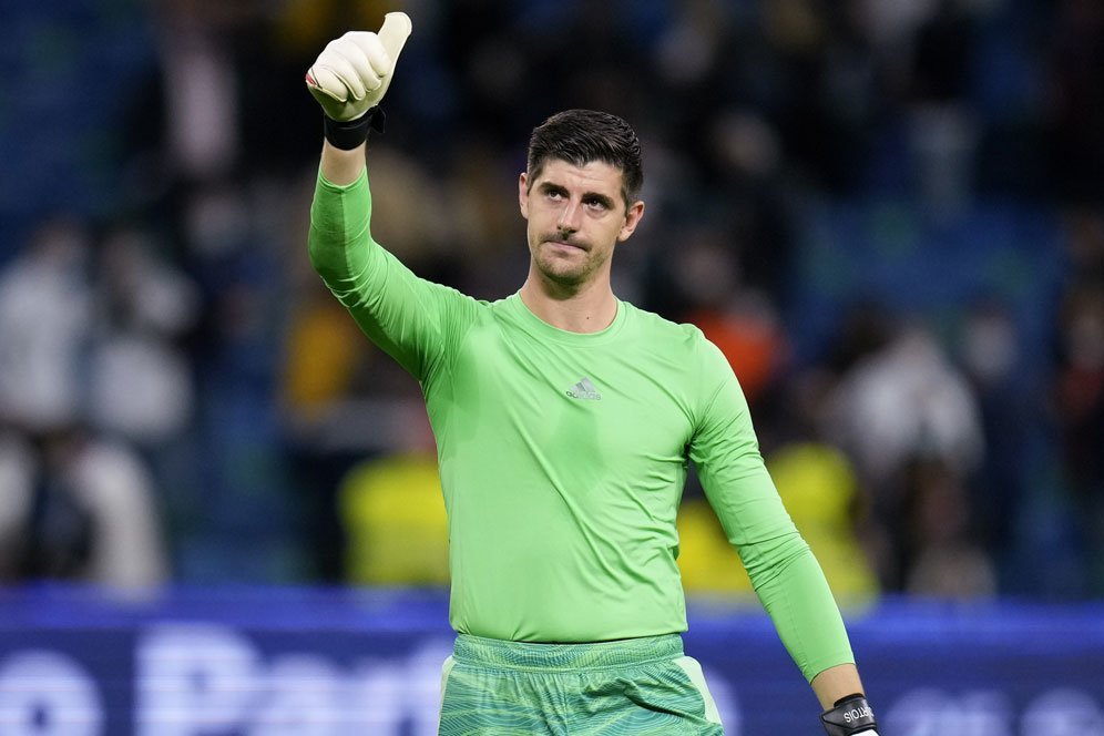 Aksi-Aksi Heroik Courtois, Beruntungnya Real Madrid Aksi-Aksi Heroik Courtois, Beruntungnya Real Madrid