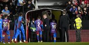 Barcelona Pecat Koeman, Netizen: Fans Puig Kumpul Sini Yuk Selfie, Pulangin Xavi Barcelona Pecat Koeman, Netizen: Fans Puig Kumpul Sini Yuk Selfie, Pulangin Xavi