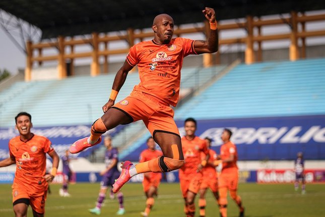 Pantang Menyerah Pantang Menyerah