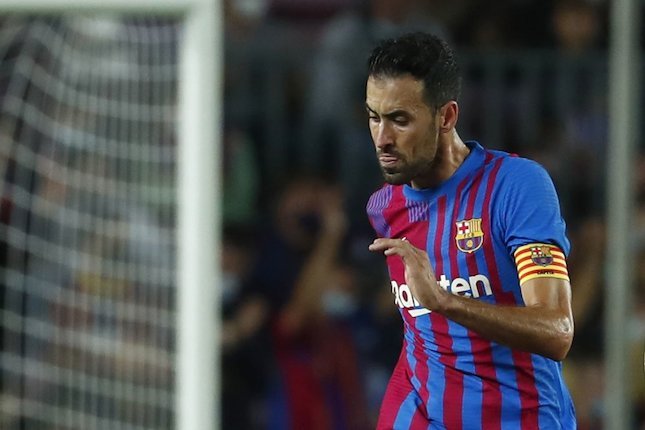 Gelandang: Sergio Busquets Gelandang: Sergio Busquets