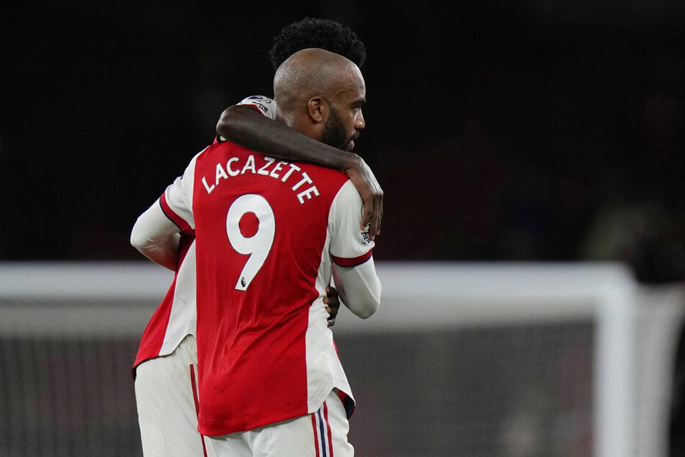Arsenal Menang Terus, Mikel Arteta Tak Salah Pilih Alexandre Lacazette Jadi Kapten Arsenal Menang Terus, Mikel Arteta Tak Salah Pilih Alexandre Lacazette Jadi Kapten
