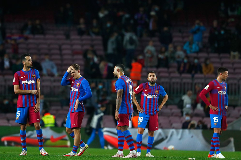6 Pemain Terburuk Barcelona di Musim 2021/22 Bersi Whoscored: Ter Stegen Paling Bapuk, Coutinho? 6 Pemain Terburuk Barcelona di Musim 2021/22 Bersi Whoscored: Ter Stegen Paling Bapuk, Coutinho?