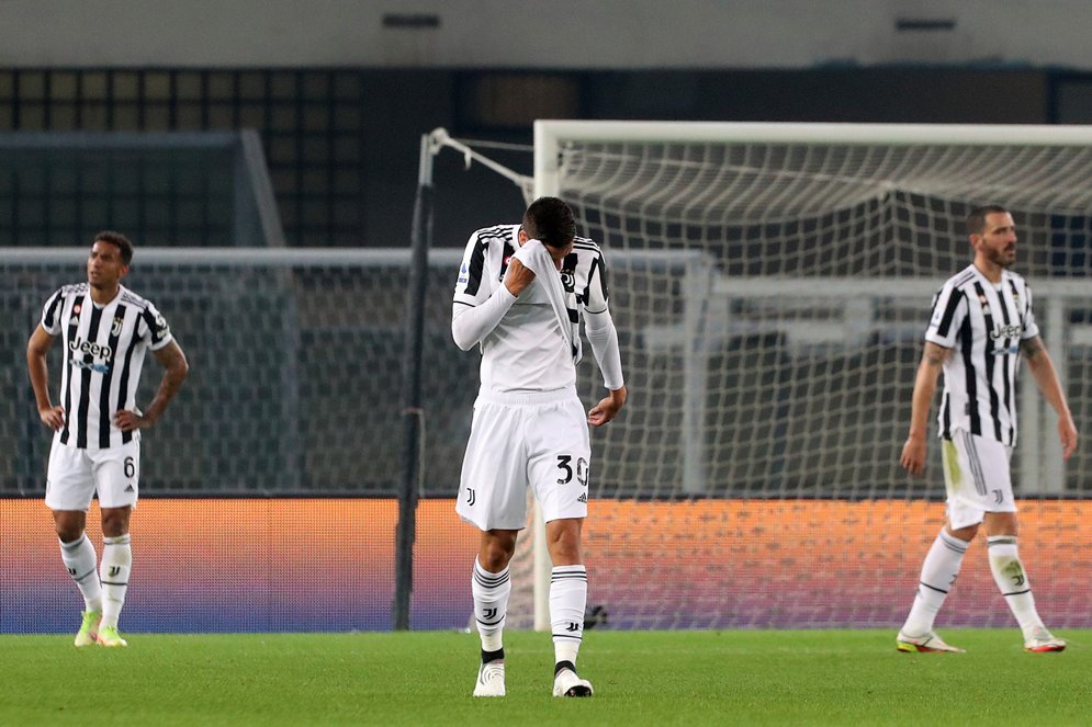 Juventus Kalah Lagi: #AllegriOut, Kasih No WA Zidane ke Agnelli