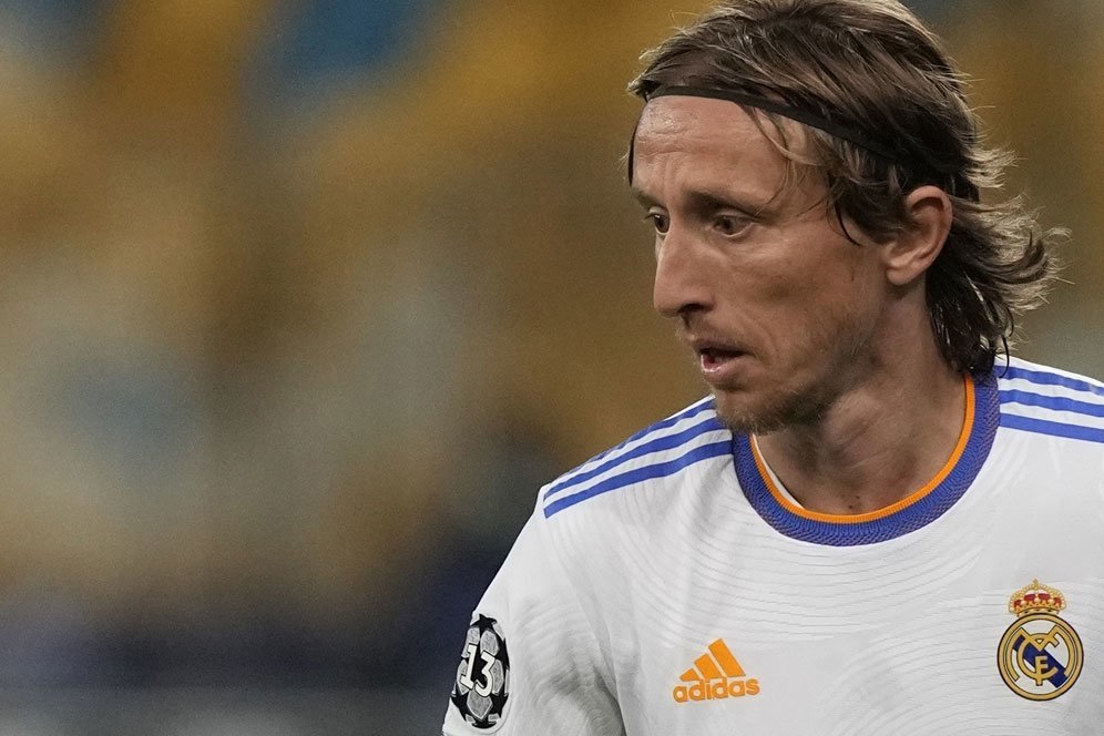 Trio Casemiro-Modric-Kroos: Masa Lalu, Masa Kini, dan Masa Depan Real Madrid Trio Casemiro-Modric-Kroos: Masa Lalu, Masa Kini, dan Masa Depan Real Madrid