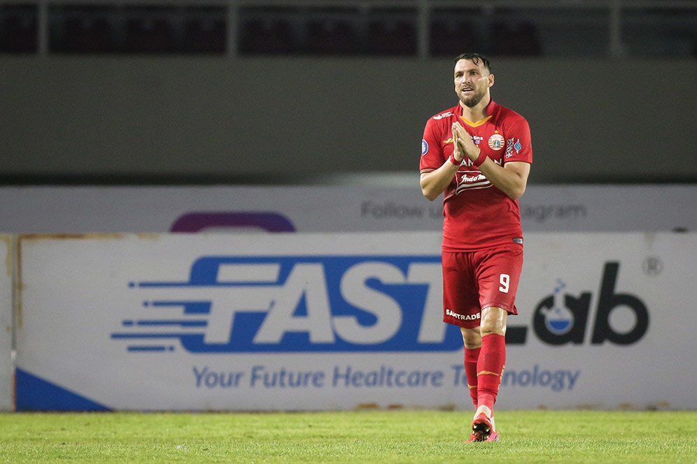 Pelatih Persija Kritik Performa Marko Simic: Pemain Asing Harus Memberi Lebih Pelatih Persija Kritik Performa Marko Simic: Pemain Asing Harus Memberi Lebih