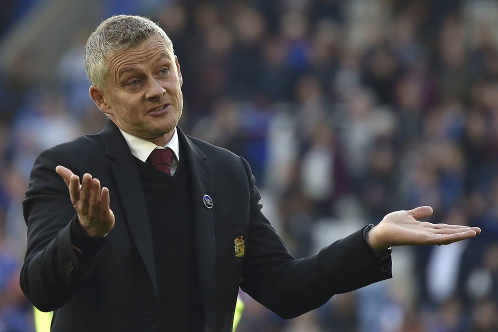 Dua Kali Dikalahkan Rival di Old Trafford, Solskjaer Pede Tidak Dipecat MU