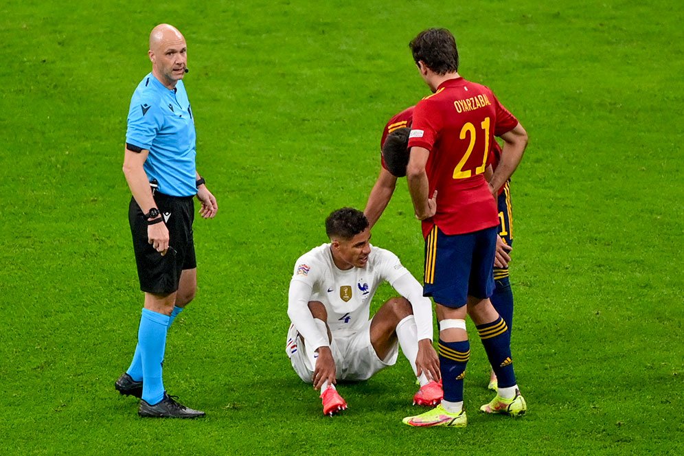 Cedera di Timnas Prancis, Raphael Varane Diprediksi Paling Lama Absen Tiga Pekan Cedera di Timnas Prancis, Raphael Varane Diprediksi Paling Lama Absen Tiga Pekan