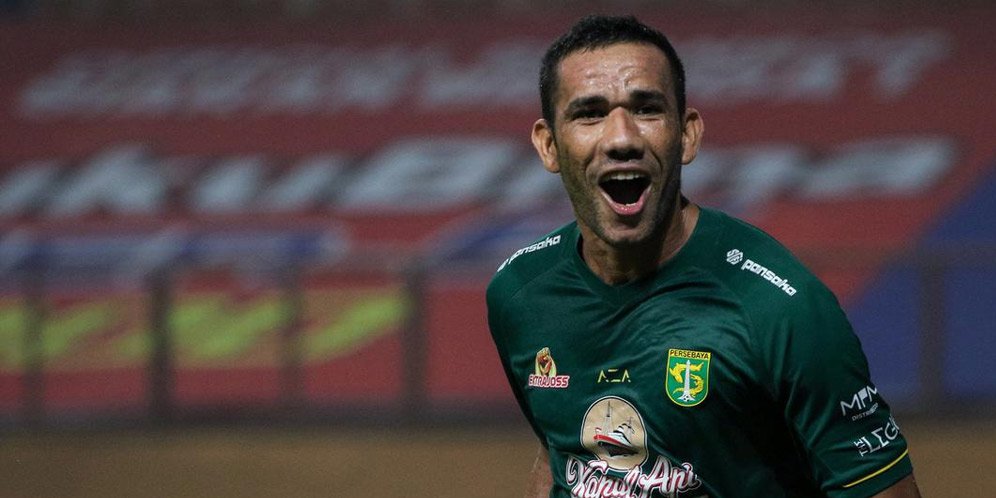 Jose Wilkson berhasil mencetak dua gol pada laga debutnya melawan Persikabo 1973. Ia juga terpilih menjadi starting terbaik pada pekan kedua BRI Liga 1 2021/2022. (c) Nexify/Bagaskara Lazuardi