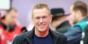 Barusan Dipecat, Ralf Rangnick Ajak Pelatih Ini Gabung Manchester United? Barusan Dipecat, Ralf Rangnick Ajak Pelatih Ini Gabung Manchester United?