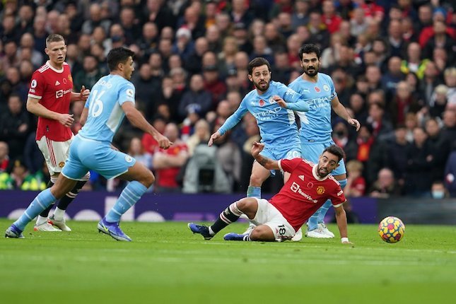 Manchester United 0-2 Manchester City Manchester United 0-2 Manchester City