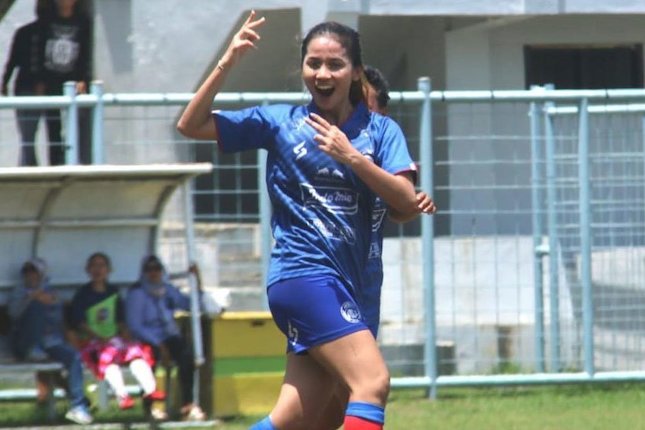 Shafira Ika Putri Shafira Ika Putri