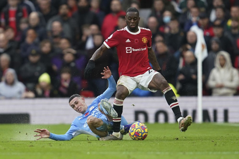 Ini Alasan Erik Ten Hag Putuskan Pertahankan Aaron Wan-Bissaka di MU