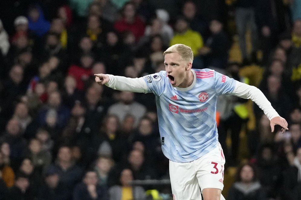 Donny van de Beek Bisa Jadi The Next Christian Eriksen di Tottenham Donny van de Beek Bisa Jadi The Next Christian Eriksen di Tottenham