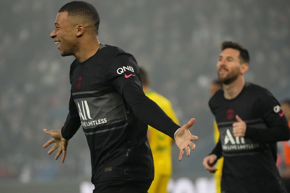 Casemiro: Kylian Mbappe Cocok dengan Siapa Saja, Termasuk Vinicius Jr Casemiro: Kylian Mbappe Cocok dengan Siapa Saja, Termasuk Vinicius Jr