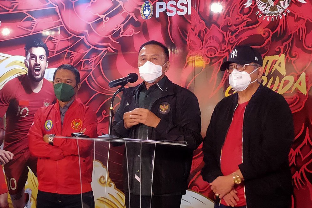 SEA Games 2021: Iwan Bule Ingin Marc Klok Cs Kalahkan Myanmar Meski Cuma Butuh Hasil Seri untuk ke Semifinal SEA Games 2021: Iwan Bule Ingin Marc Klok Cs Kalahkan Myanmar Meski Cuma Butuh Hasil Seri untuk ke Semifinal