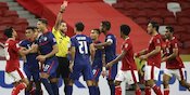 Digembosi 3 Kartu Merah Lawan Indonesia, Pelatih Singapura Tak Mau Hakimi Keputusan Wasit
