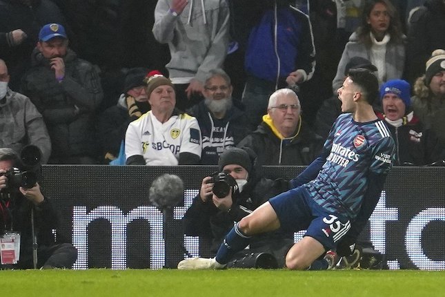 Winger kiri - Gabriel Martinelli