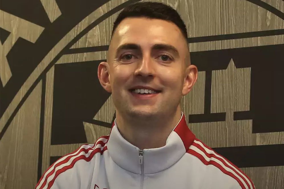 Manchester United Resmi Perkenalkan Pengganti Kieran McKenna Manchester United Resmi Perkenalkan Pengganti Kieran McKenna