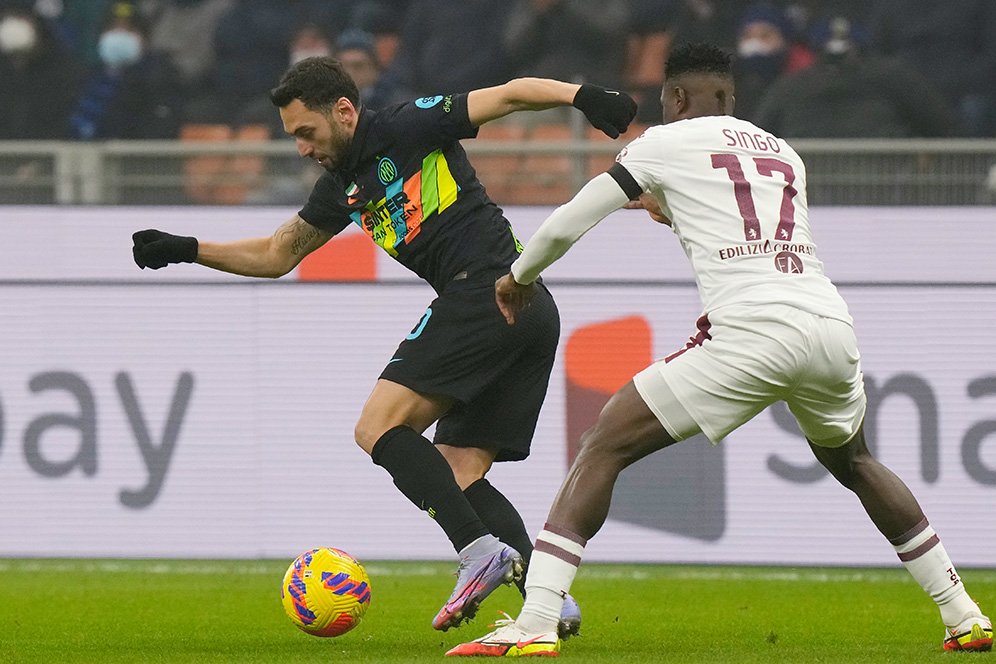 Hasil, Klasemen, dan Top Skor Liga Italia: Duo Milan Tutup 2021 Dengan Kemenangan Hasil, Klasemen, dan Top Skor Liga Italia: Duo Milan Tutup 2021 Dengan Kemenangan