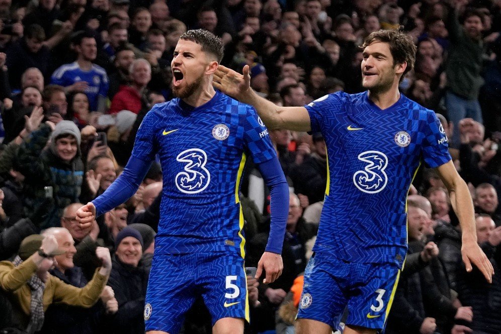 Marcos Alonso Capai Kesepakatan Pribadi dengan Barcelona Marcos Alonso Capai Kesepakatan Pribadi dengan Barcelona