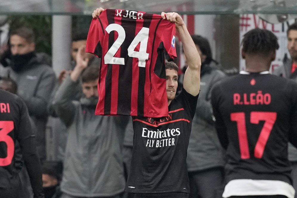 Hasil Pertandingan AC Milan vs Salernitana: 2-0 Hasil Pertandingan AC Milan vs Salernitana: 2-0