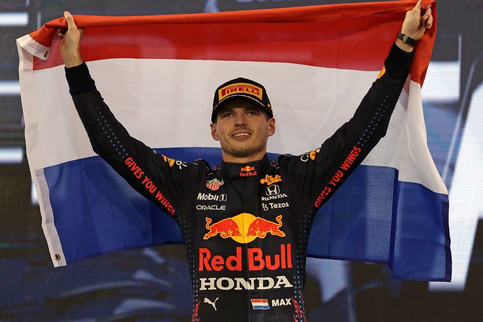 Max Verstappen Bakal Pakai Nomor Balap 1 di Formula 1 2022 Max Verstappen Bakal Pakai Nomor Balap 1 di Formula 1 2022