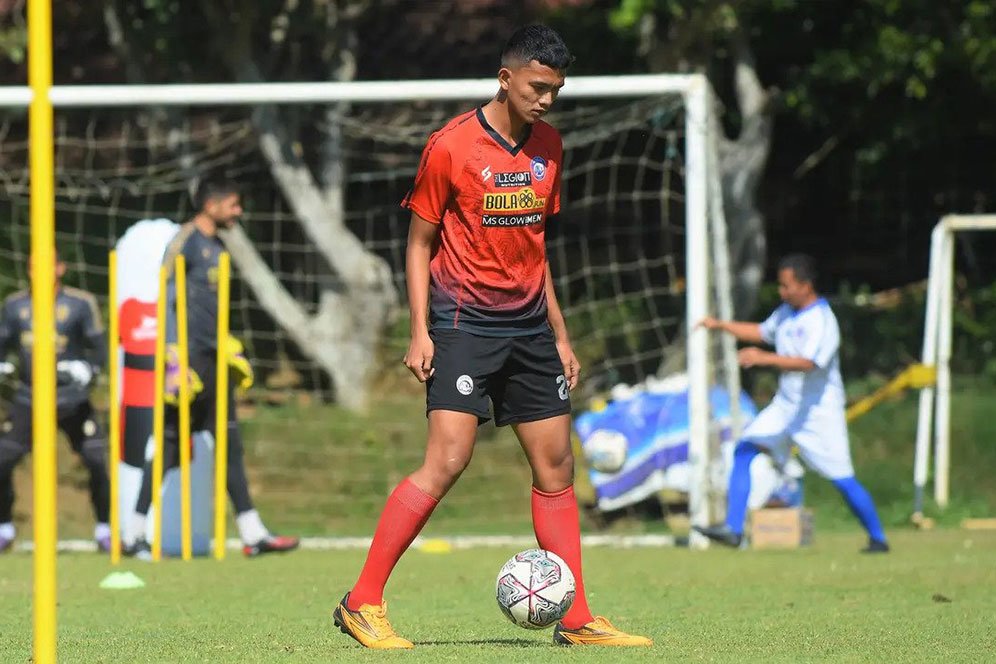 Beradaptasi dengan Timnas Indonesia? Bukan Masalah Besar Buat Wonderkid Arema Ini Beradaptasi dengan Timnas Indonesia? Bukan Masalah Besar Buat Wonderkid Arema Ini