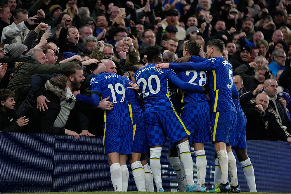 Chelsea 2-0 Tottenham: The Blues Agresif, Ziyech Layak Standing Ovation, Spurs Miskin Ide