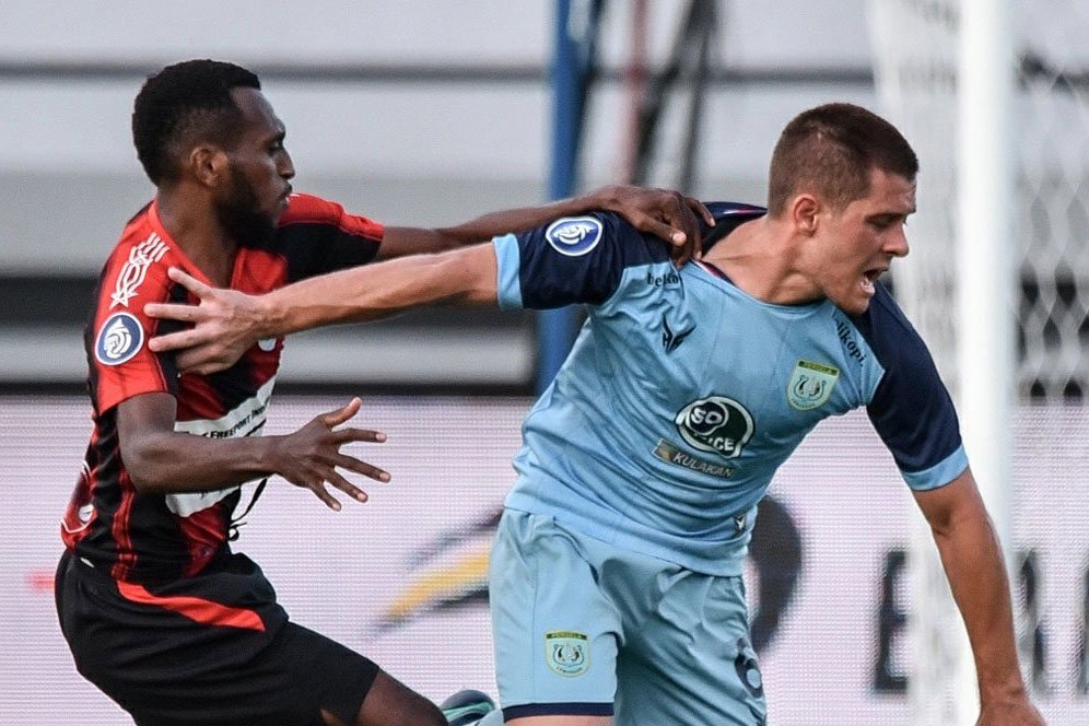 Hasil BRI Liga 1: Gol Telat Persipura Buyarkan Kemenangan Persela Lamongan Hasil BRI Liga 1: Gol Telat Persipura Buyarkan Kemenangan Persela Lamongan