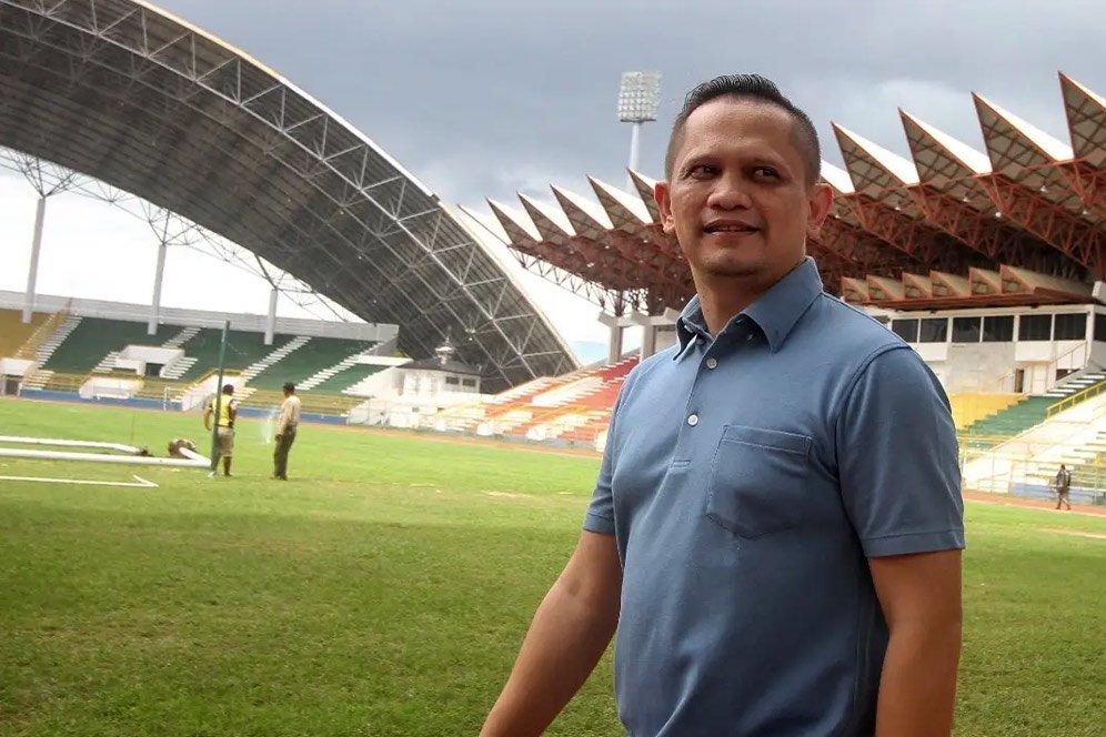 Komentar Presiden Persiraja Terkait Kontroversi Wasit BRI Liga 1: Kalau Mau Bunuh Tim Luar Jawa, Bukan Seperti itu Komentar Presiden Persiraja Terkait Kontroversi Wasit BRI Liga 1: Kalau Mau Bunuh Tim Luar Jawa, Bukan Seperti itu