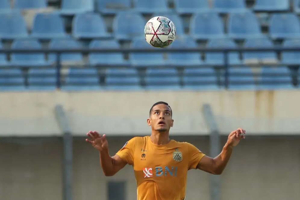 BRI Liga 1: Ingin Jadi WNI, Pemain Baru Madura United Pilih Terus Berkarier di Indonesia BRI Liga 1: Ingin Jadi WNI, Pemain Baru Madura United Pilih Terus Berkarier di Indonesia