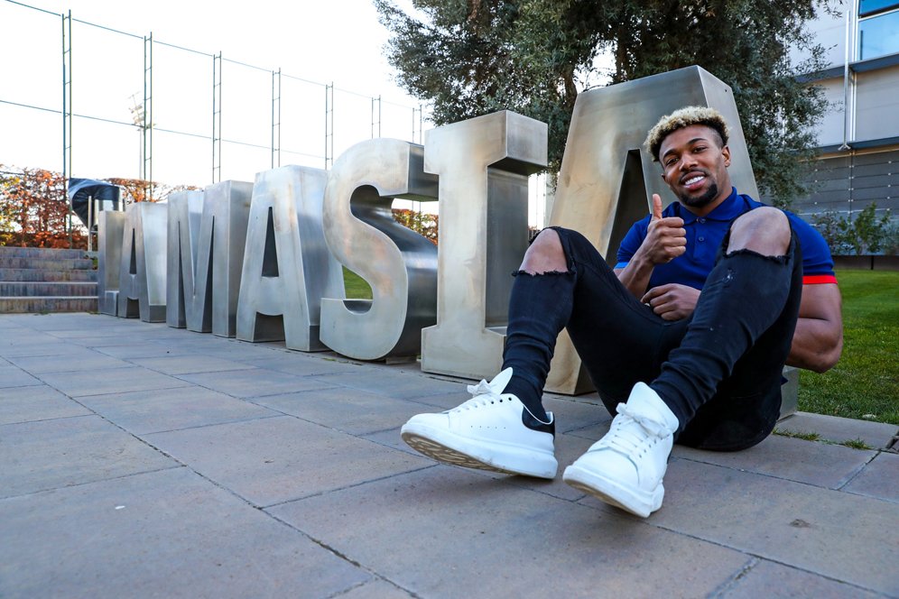 Presiden Barcelona Pastikan Bakal Permanenkan Adama Traore Presiden Barcelona Pastikan Bakal Permanenkan Adama Traore