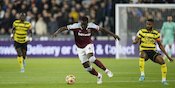 Azab untuk Zouma Usai Aniaya Kucing: Diputus Sponsor, Didenda West Ham, Dirundung Fans Lawan Azab untuk Zouma Usai Aniaya Kucing: Diputus Sponsor, Didenda West Ham, Dirundung Fans Lawan